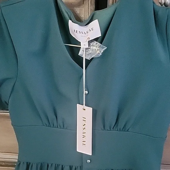 Jessakae Emerald Green Dress Christmas Winter - Picture 2 of 4